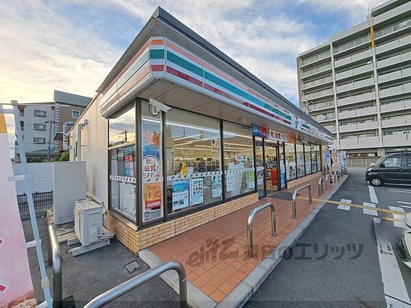 画像22:セブンイレブン　天理田井庄町店まで300メートル
