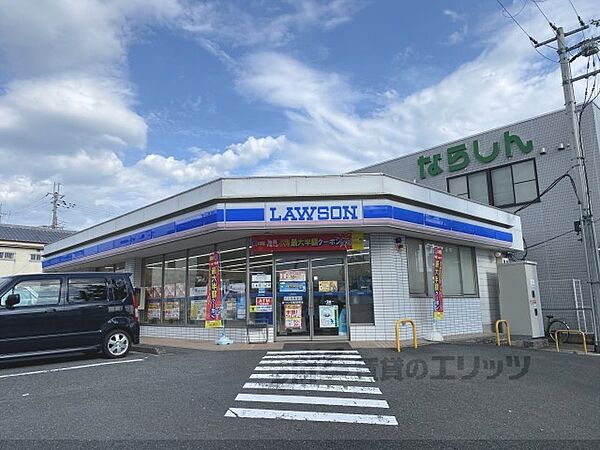 画像21:ローソン　天理田部町店まで450メートル
