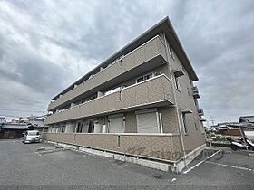 奈良県大和郡山市小泉町（賃貸アパート2LDK・3階・58.37㎡） その1