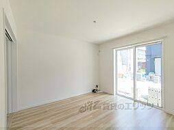 ソレイユビセレクト法蓮町II 102 1階1LDKのリビング/ダイニング