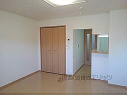 ロハス新大宮 203 2階ワンルームのリビング/ダイニング