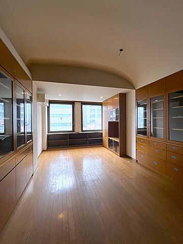 リビング/ダイニング 台東区東上野5丁目2-3