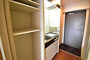 ※同建物の別のお部屋の写真です。