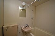 ※同建物の別のお部屋の写真です。
