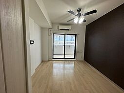 LUXE東灘 5階1Kのリビング/ダイニング