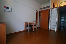 JR埼京線 戸田公園駅 バス10分 氷川町三丁目下車 徒歩2分の賃貸マンション 2階1Kのリビング/ダイニング