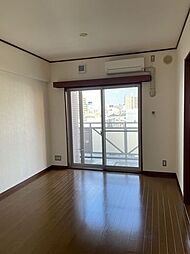 JR京浜東北・根岸線 川口駅 徒歩14分の賃貸マンション 5階2LDKのリビング/ダイニング