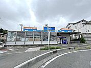 ビッグ・エー浦和本太店 徒歩5分。スーパー 400m
