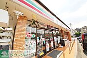セブン-イレブン 浦和元町2丁目店 徒歩8分。コンビニ 570m