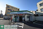 ファミリーマート大宮浅間町店 徒歩8分。コンビニ 580m