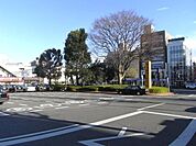 南浦和駅 648m