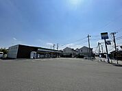 ファミリーマートさいたま神田店 徒歩12分。 920m