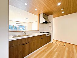 四日市市小林町　戸建て