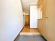 玄関ホール