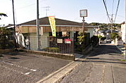 物件より５０ｍにある霞ヶ丘集会場