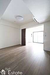 ザ・シンフォニア新栄 2階1LDKのリビング/ダイニング