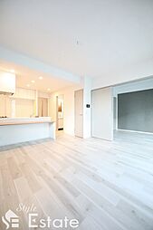 名古屋市営鶴舞線 浅間町駅 徒歩10分の賃貸マンション 3階2LDKのリビング/ダイニング