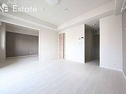 名古屋市営鶴舞線 丸の内駅 徒歩2分の賃貸マンション 10階1LDKのリビング/ダイニング