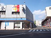 ローソン 名鉄堀田駅前店（239m）