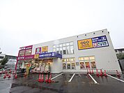 GEO （ゲオ） 熱田大宝店（713m）