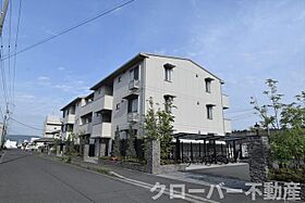 サンライズ豊益 築港町 205 ｜ 香川県坂出市築港町1丁目（賃貸アパート1LDK・2階・44.75㎡） その1