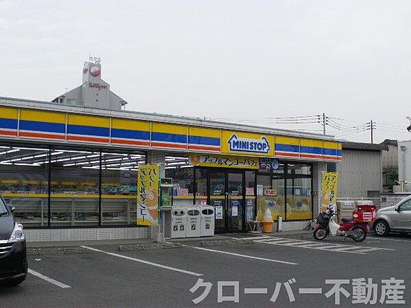 画像27:ミニストップ観音寺駅前店まで971ｍ