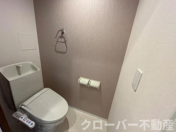画像16:シャワー付トイレ