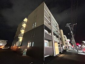 シャン・ド・フルール 203 ｜ 静岡県沼津市寿町1-3（賃貸マンション1K・2階・31.36㎡） その1