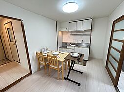 居間
