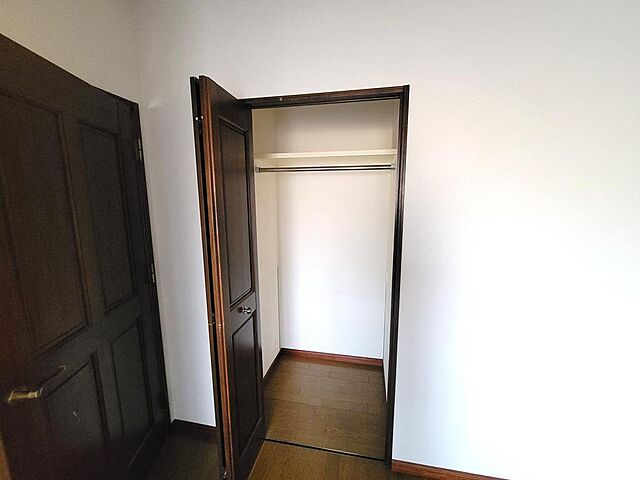 収納 エクレール老松公園 2階/202