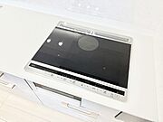 ■お手入れが楽なＩＨクッキングヒーターです♪