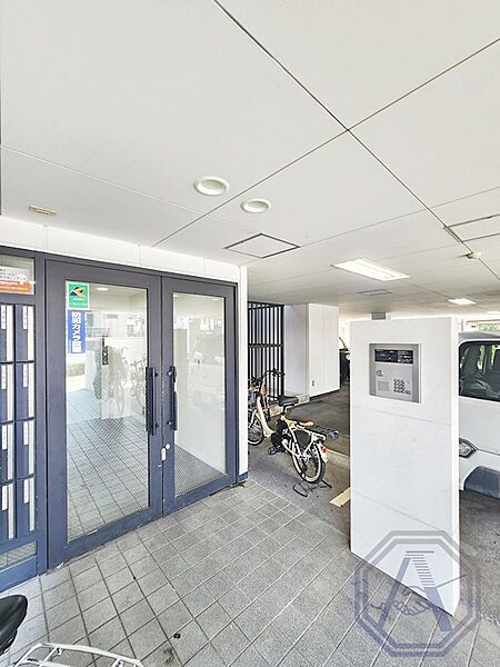 建物エントランス