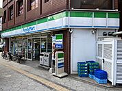 ファミリーマート 鶴橋駅前店（137m）