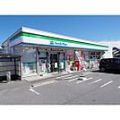 コンビニ「ファミリーマート岡谷権現町店まで887ｍ」
