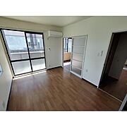 ※別部屋の参考写真になります。