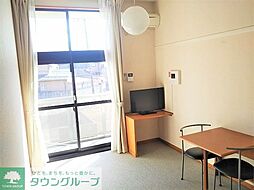 レオパレスＣａｓａ　Ｂｅａｔｏ 307 3階1Kのリビング/ダイニング