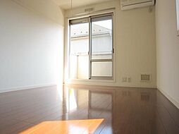 リバーヴィレッジ 105 1階1Kのリビング/ダイニング