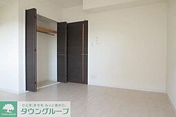 クリスタルコート 302 3階1Kのリビング/ダイニング