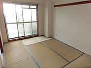 落ち着いた和室