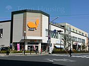 ダイエー浦安駅前店 徒歩1分。スーパー 80m
