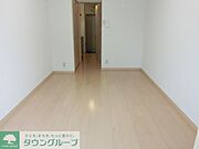 バルコニーから見た居室