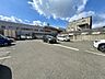 駐車場：【共用設備】敷地内駐車場の写真です。1台分確保しておりますので、お車をお持ちの方にも安心です。