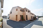 落ち着き感じるオシャレな外観