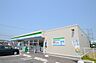 周辺：ファミリーマート　いかるが店