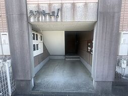 5 / 8