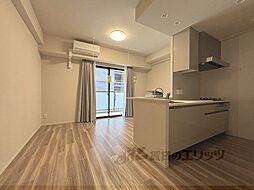 ローレルコート生駒ザ・レジデンス 2階1LDKのリビング/ダイニング