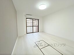 近鉄奈良線 新大宮駅 徒歩5分の賃貸マンション 5階1Kのリビング/ダイニング