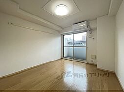 近鉄奈良線 富雄駅 徒歩1分の賃貸マンション 3階1Kのリビング/ダイニング