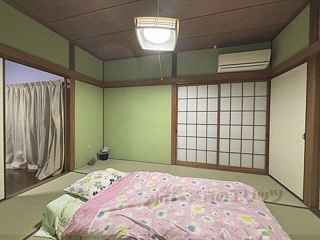 寝室