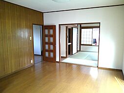 居間